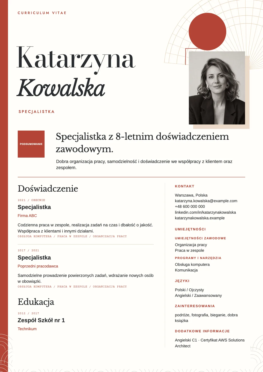 Wzór CV Akane, podgląd gotowego dokumentu