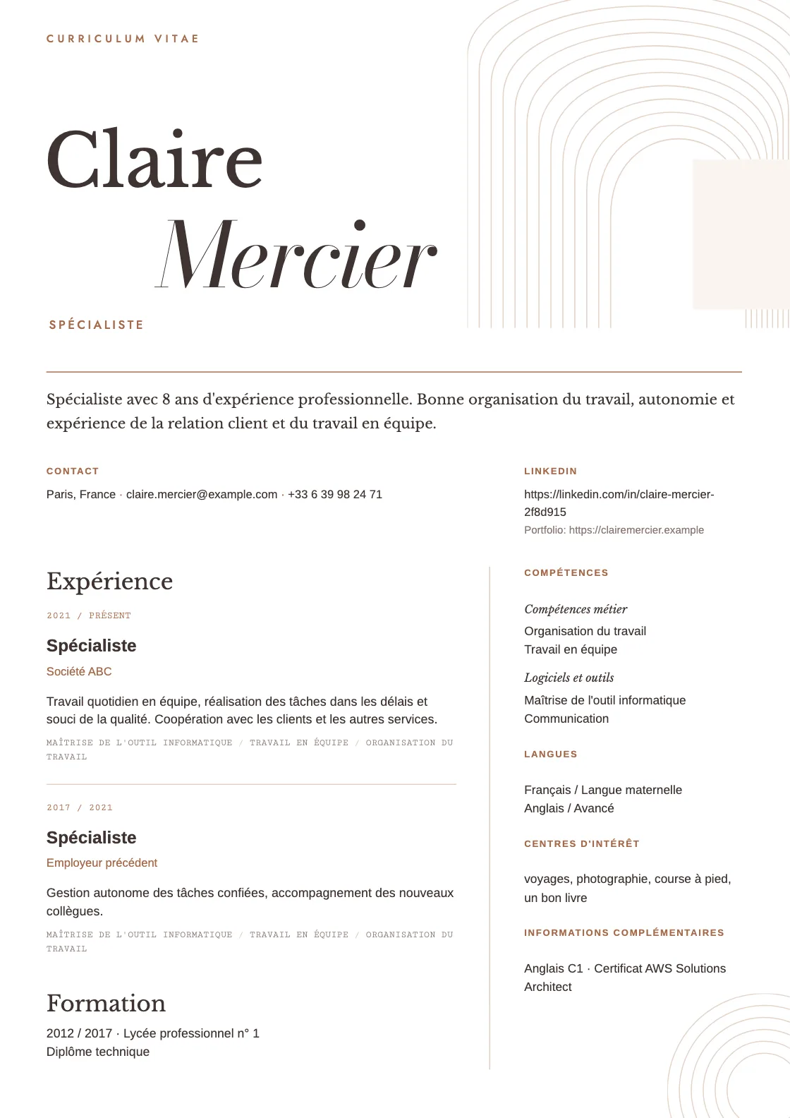 Modèle de CV Arcade, aperçu du document fini