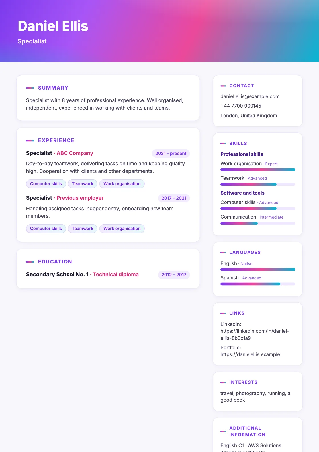 Aurora CV template, preview of the finished document