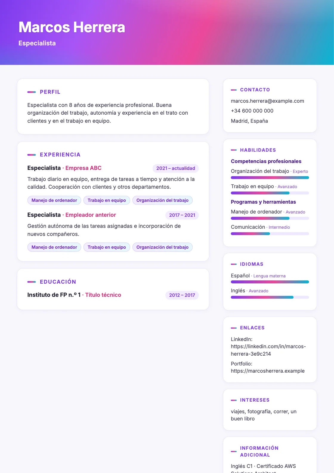 Plantilla de CV Aurora, vista previa del documento terminado