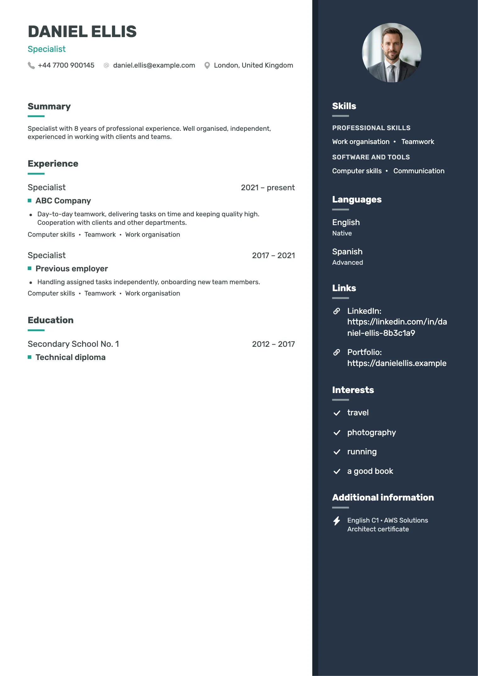 Cobalt CV template, preview of the finished document