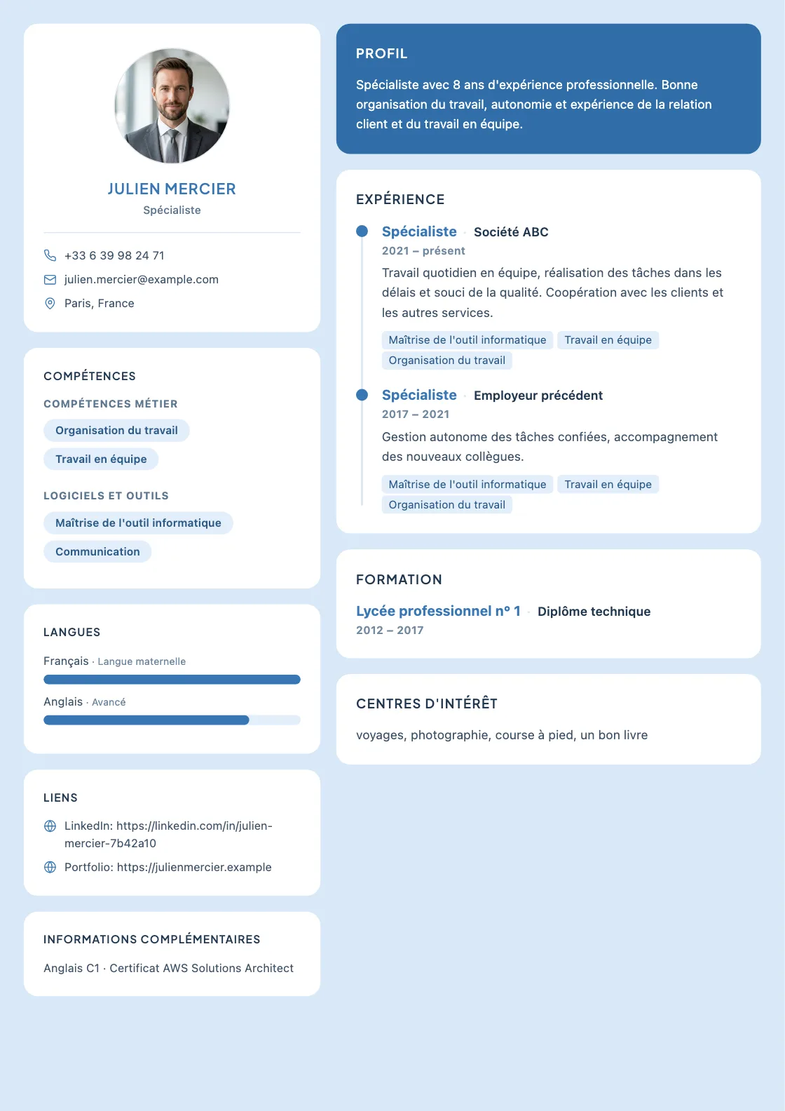 Modèle de CV Creative Grid, aperçu du document fini