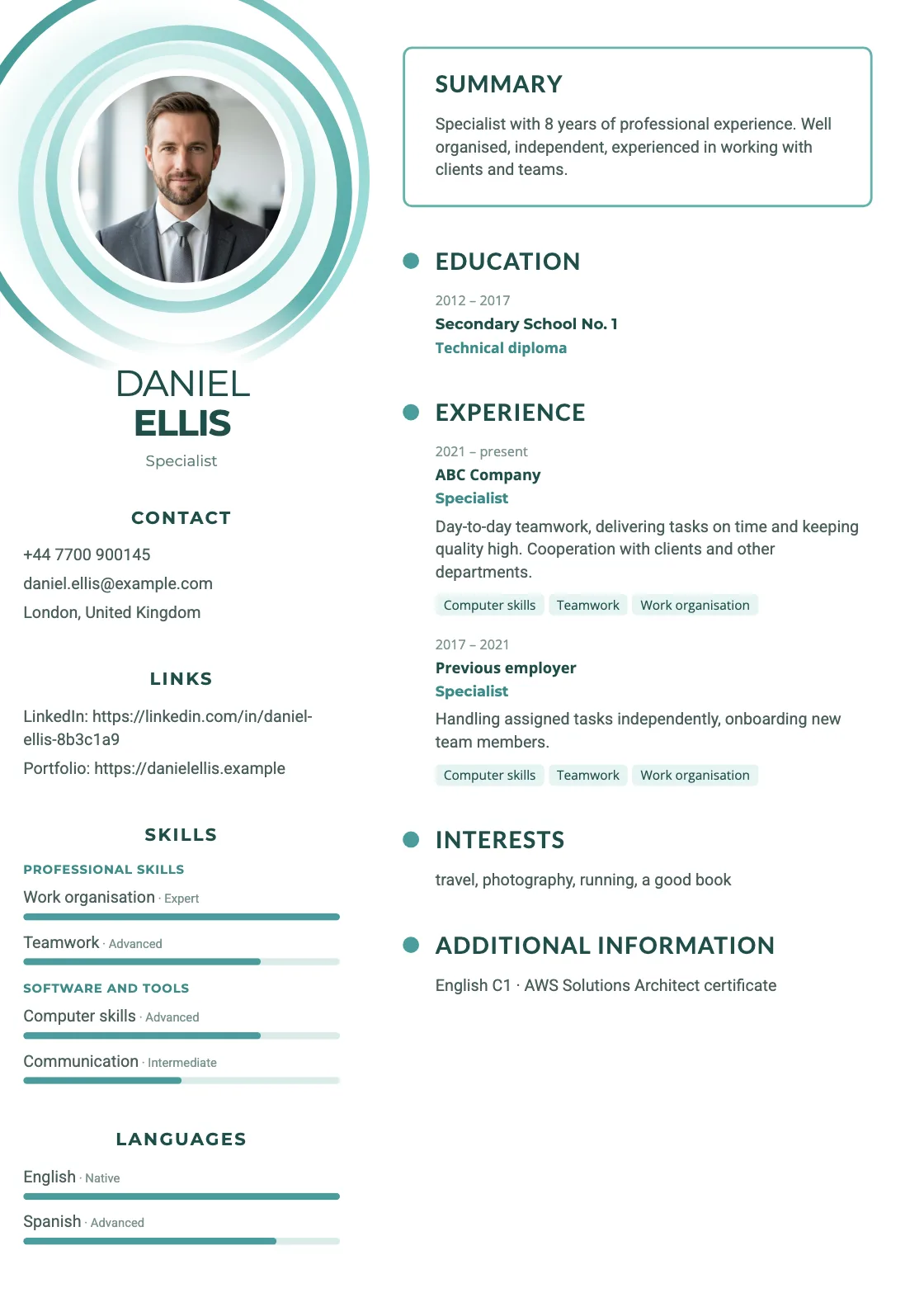 Halo CV template, preview of the finished document