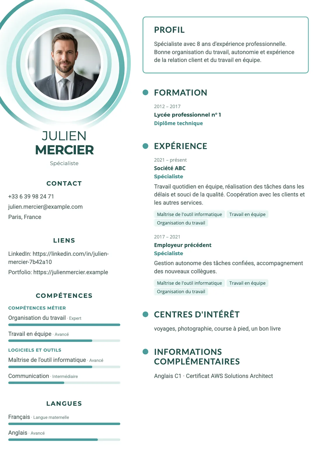 Modèle de CV Halo, aperçu du document fini