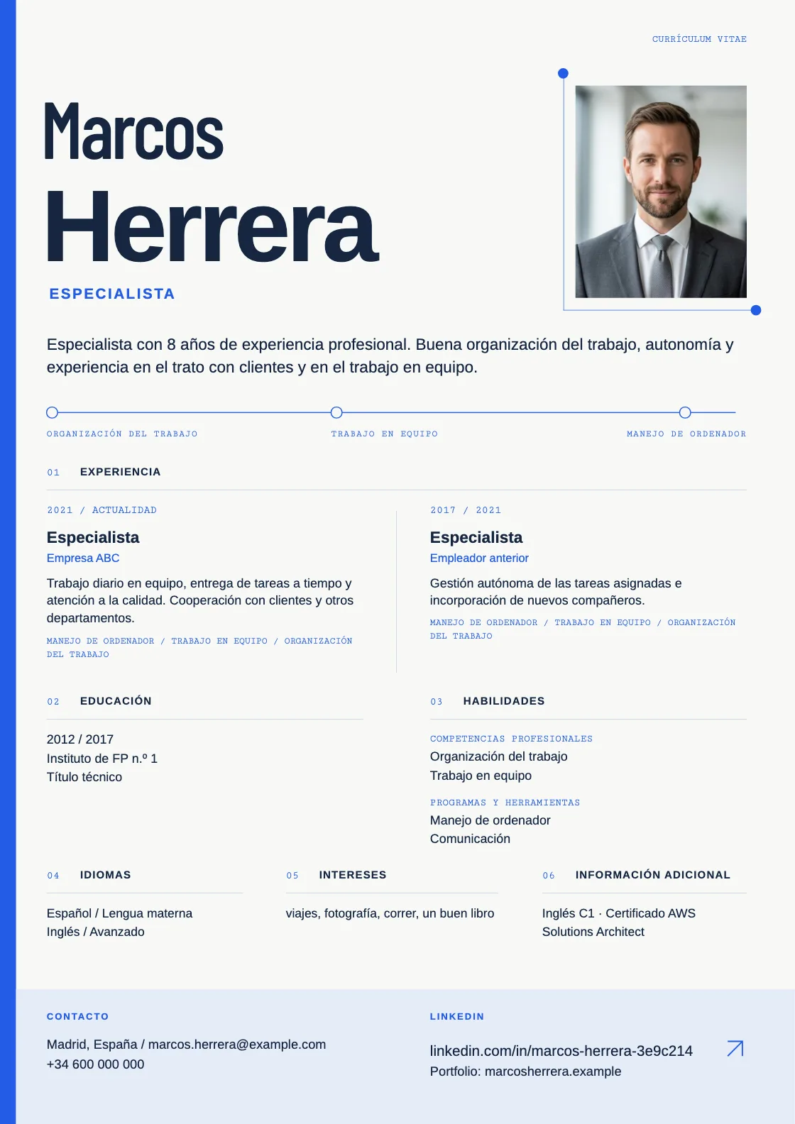 Plantilla de CV Interaction, vista previa del documento terminado