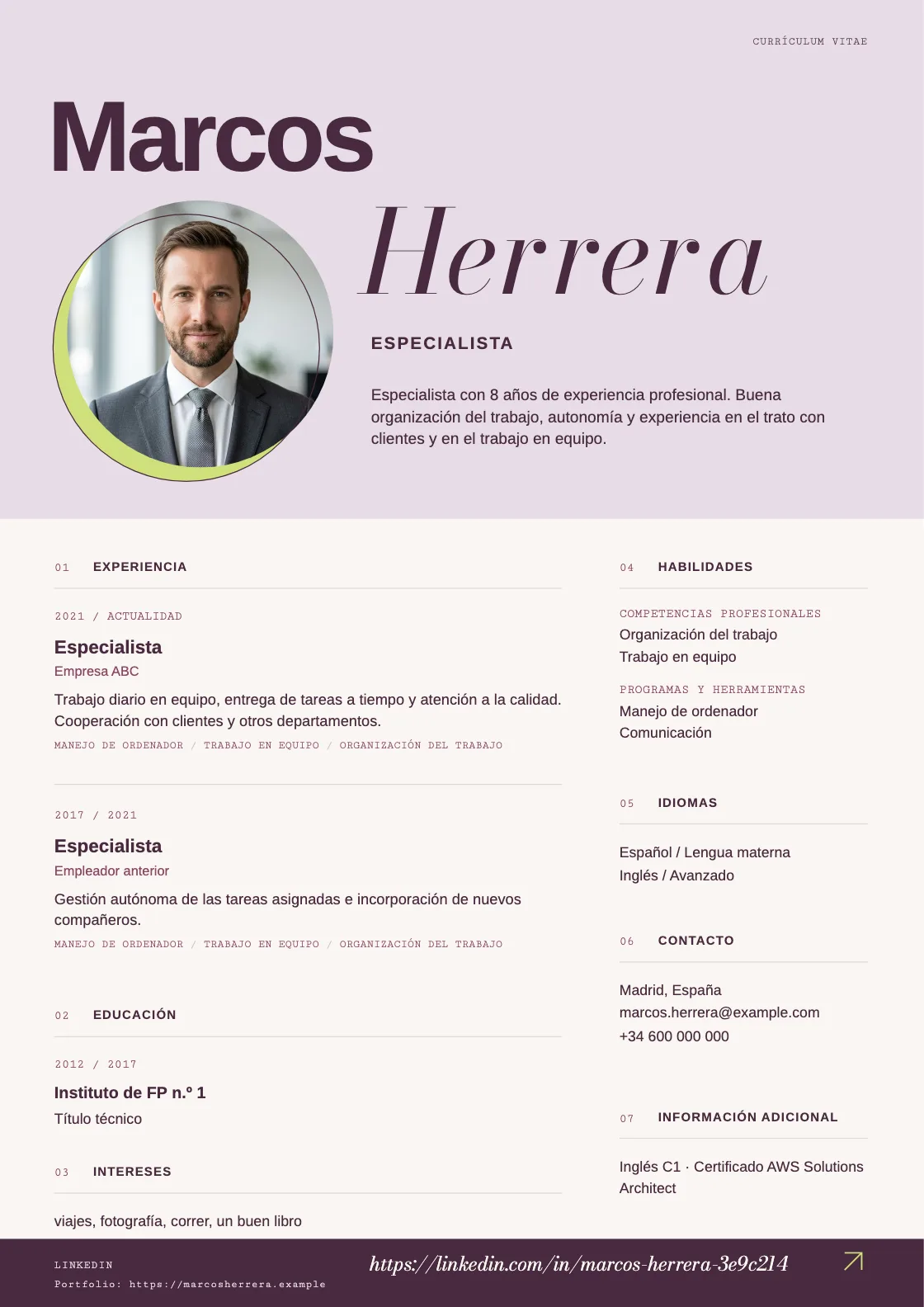 Plantilla de CV Manifesto, vista previa del documento terminado