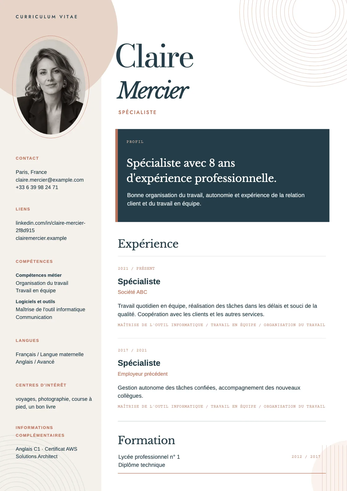 Modèle de CV Orbit, aperçu du document fini