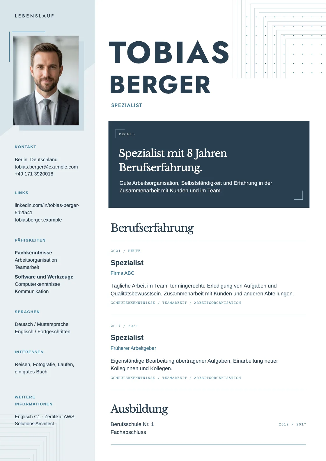 Lebenslauf Vorlage Outline, Vorschau des fertigen Dokuments
