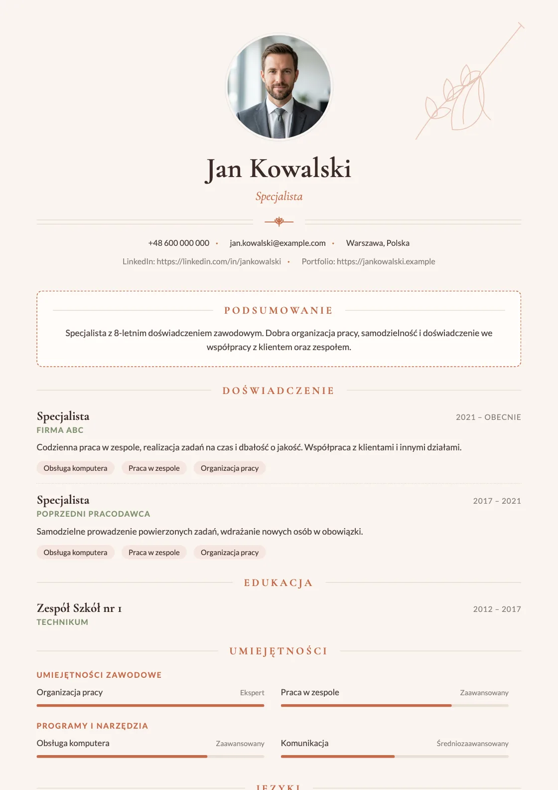 Wzór CV Saffron, podgląd gotowego dokumentu