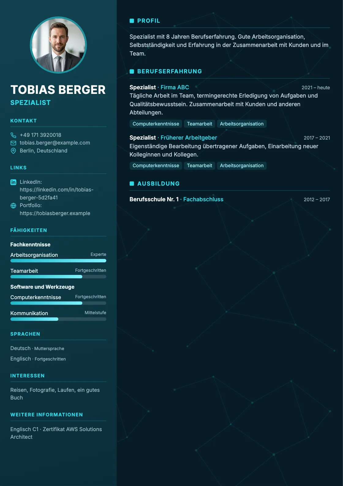 Lebenslauf Vorlage Tech, Vorschau des fertigen Dokuments